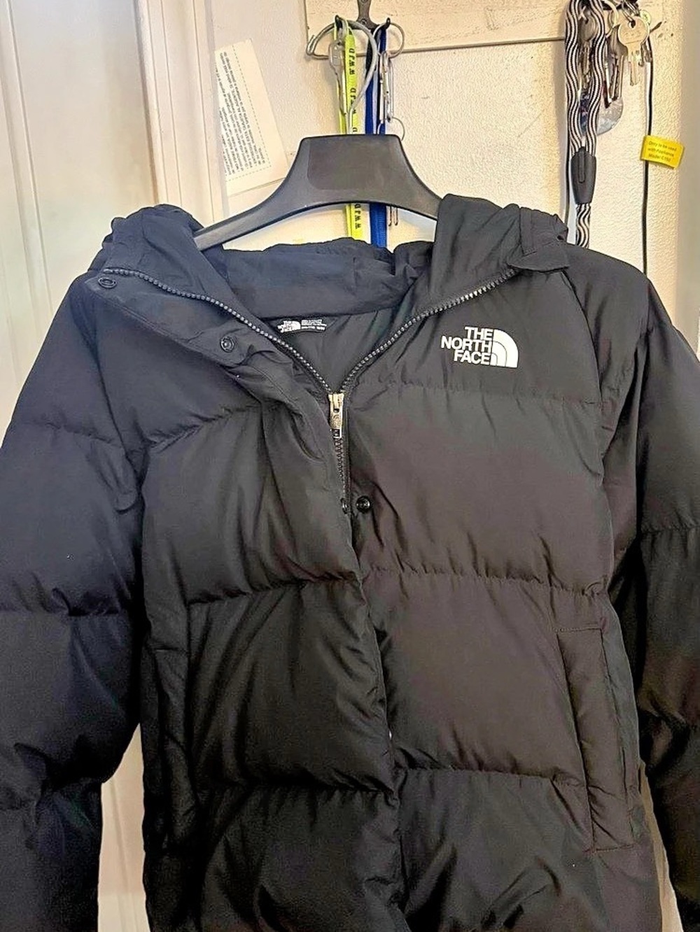 The North Face Girls Black Puffer Jacket Size XXL